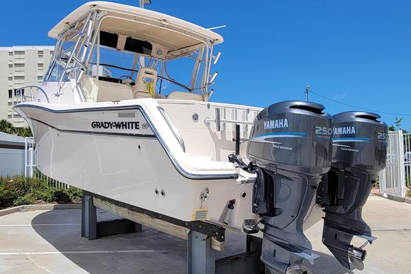 33-ft-Grady-White-2007- 330 Express-Dunedin Florida United States yacht for sale
