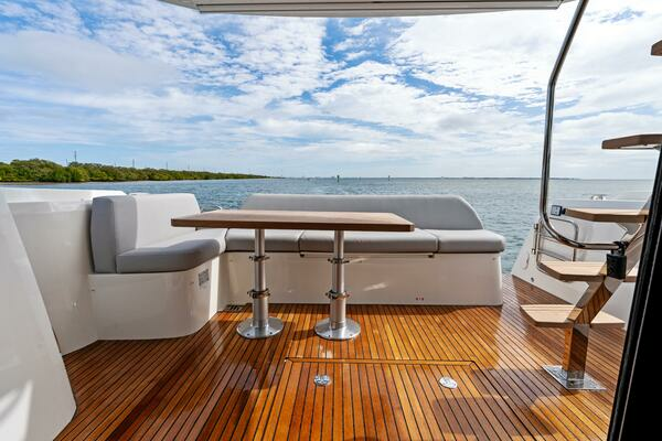 New 2024 42 Prestige Flybridge 42ft Prestige Yacht For Sale