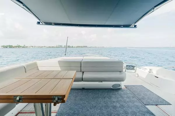 2018 Sunseeker 68