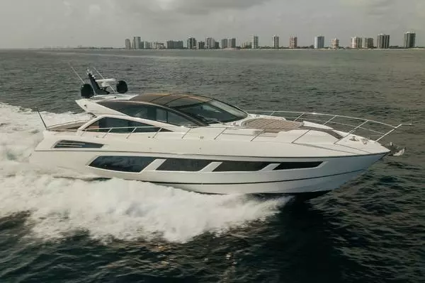 2018 Sunseeker 68