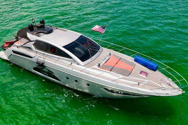 2013 Azimut 58