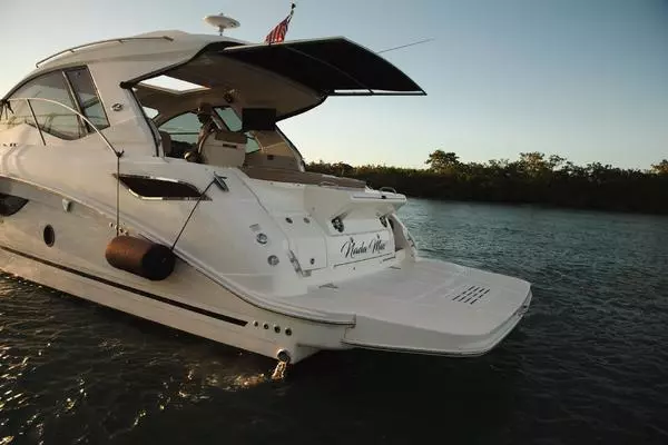 2019 Sea Ray 35
