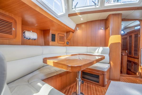 Seahorse 48ft Tayana Yacht For Sale