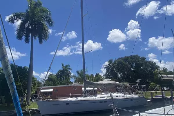 Photo of the 2004 Beneteau 473