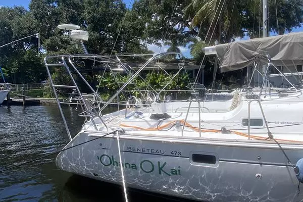 Photo of the 2004 Beneteau 473