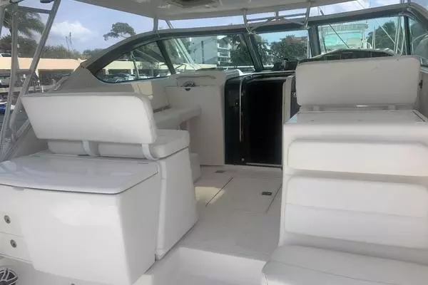 Reel Knotty  38ft Tiara Yachts Yacht For Sale