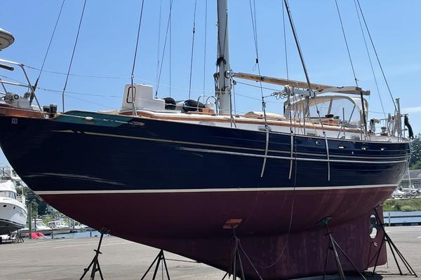 Alondra 37ft Tayana Yacht For Sale