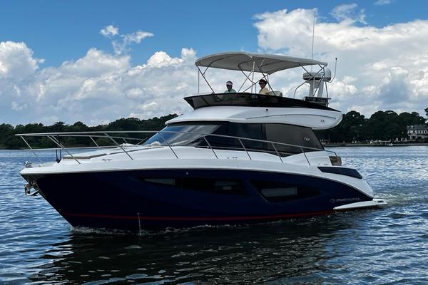 42 ft Regal 2017 42 Flybridge IPS Sea Whisper Weems Virginia United States $575000 42 ft Regal 2017 42 Flybridge IPS Sea Whisper Weems Virginia United States $575000
