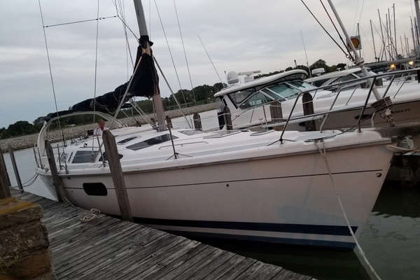 43-ft-Hunter-1998-410-Accipiter-Huron Ohio United States yacht for sale