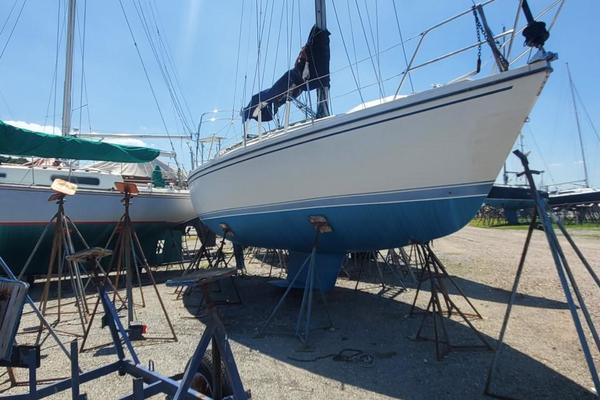 34-ft-Catalina-1988-34-God's Grace-PORT WASHINGTON New York United States yacht for sale