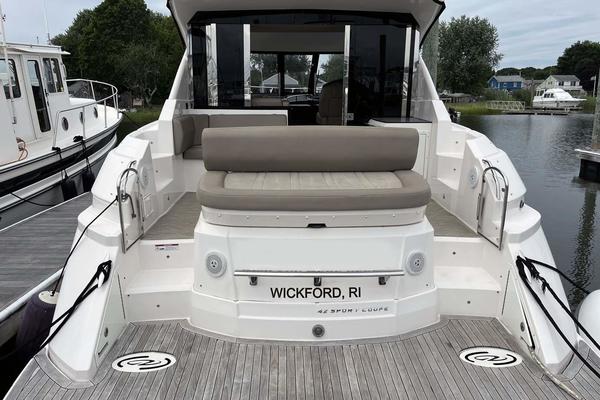 Comfortably Numb 42ft Regal Yacht For Sale