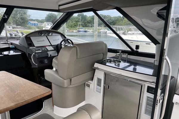 Comfortably Numb 42ft Regal Yacht For Sale