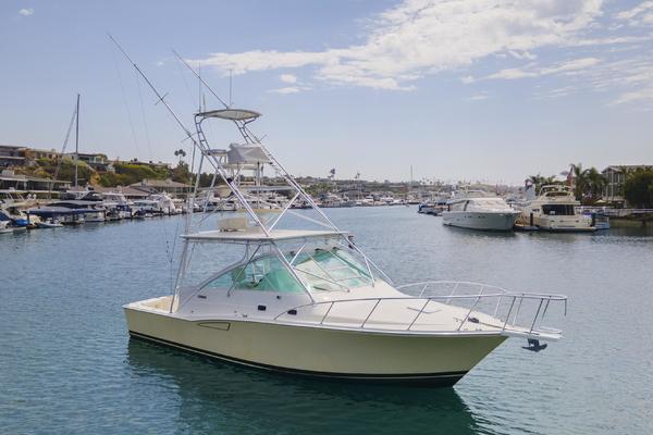 35 ft Cabo 1998 Express NO PROBLEM Newport Beach California United States $224900 35 ft Cabo 1998 Express NO PROBLEM Newport Beach California United States $224900