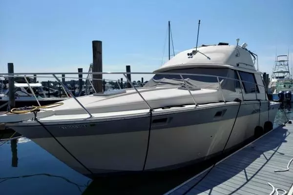 34ft Silverton Yacht For Sale