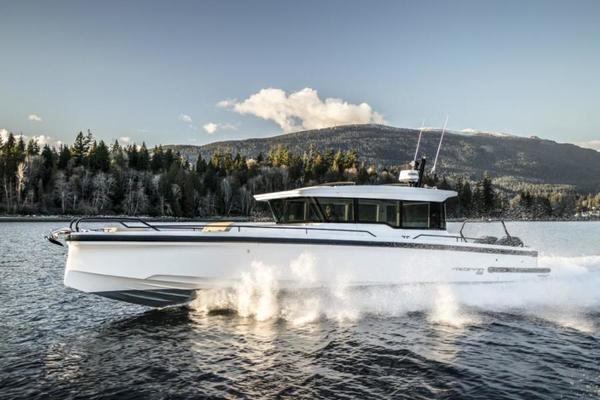 37 ft Axopar 2023 37 XC CROSS CABIN Sarasota Florida United States 37 ft Axopar 2023 37 XC CROSS CABIN Sarasota Florida United States
