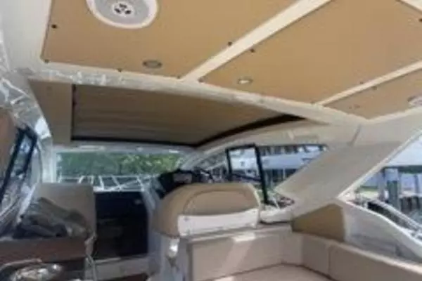 Photo of the 2013 Cranchi M44 HT