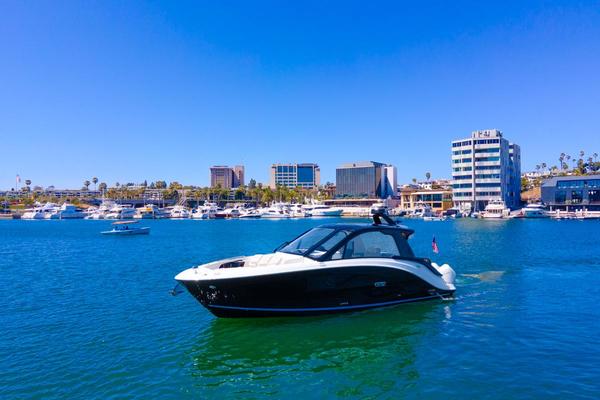 37 ft Sea Ray 2022 SanDiego California United States $809000 37 ft Sea Ray 2022 SanDiego California United States $809000