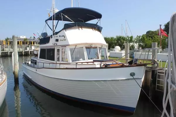 42ft Grand Banks Yacht For Sale