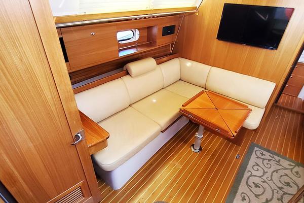 SILVER LINING 38ft Catalina Yacht For Sale