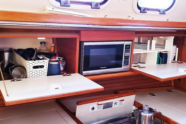 SILVER LINING 38ft Catalina Yacht For Sale