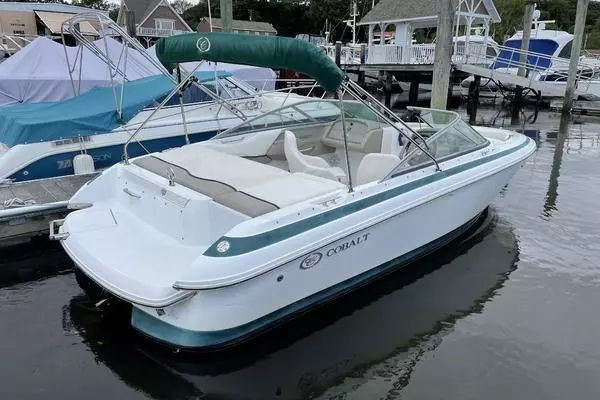 Photo of the 2001 Cobalt 206 Bowrider