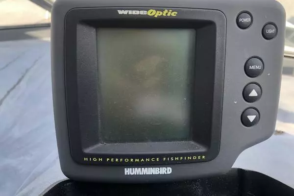 Photo of the 1986 Cruisers Esprit 3370