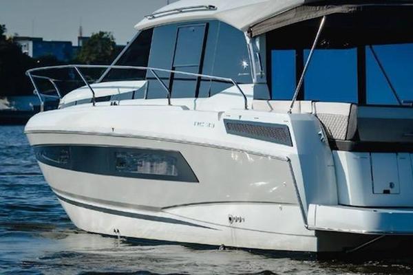 33 ft Jeanneau 2019 NC 33 French Kiss JERSEY CITY New Jersey United States $365000 33 ft Jeanneau 2019 NC 33 French Kiss JERSEY CITY New Jersey United States $365000