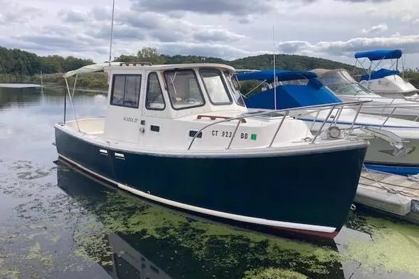 25ft Atlas Yacht For Sale