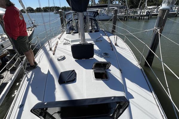 Mystic  40ft Hunter Yacht For Sale