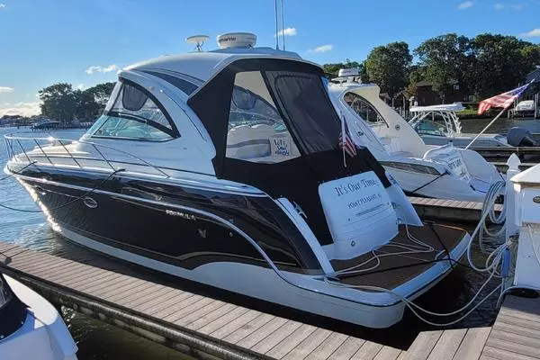 37-ft-Formula-2012-37 Cruiser-Point Pleasant New Jersey United States yacht for sale