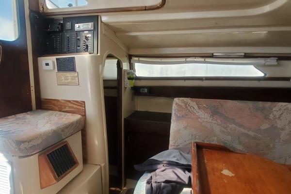 JOLI SPOT 34ft Gemini Yacht For Sale JOLI SPOT 34ft Gemini Yacht For Sale