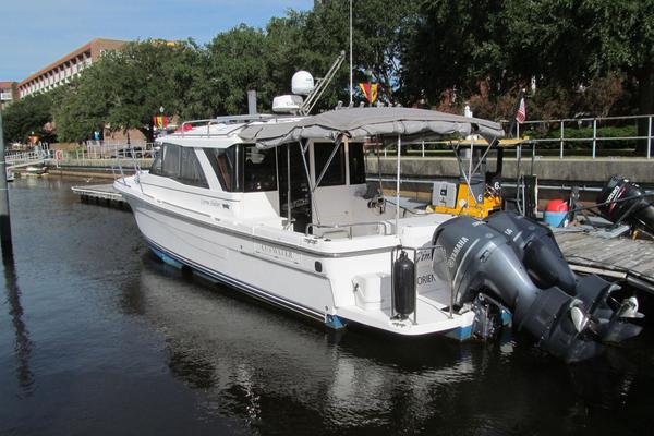 30ft Cutwater Yacht For Sale