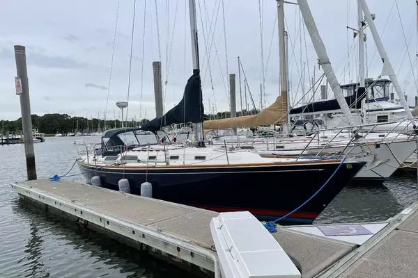 38-ft-Sabre-1990-38 MK II-Cutty Sark-Branford Connecticut United States yacht for sale