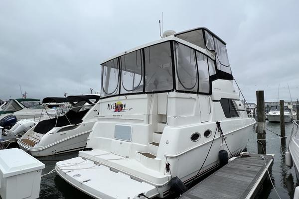 39 ft Silverton 2001 392 Motor Yacht Beach Haven New Jersey United States $164999 39 ft Silverton 2001 392 Motor Yacht Beach Haven New Jersey United States $164999