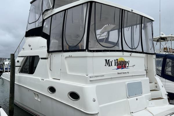 39 ft Silverton 2001 392 Motor Yacht Beach Haven New Jersey United States $154999 39 ft Silverton 2001 392 Motor Yacht Beach Haven New Jersey United States $154999