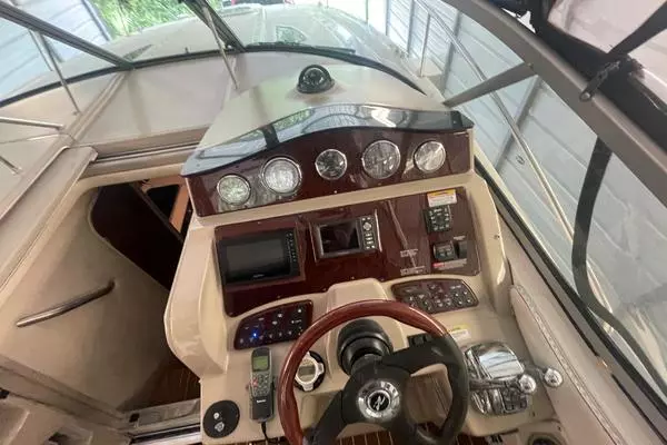 Photo of the 2009 Sea Ray 310 Sundancer "Andrews Place"