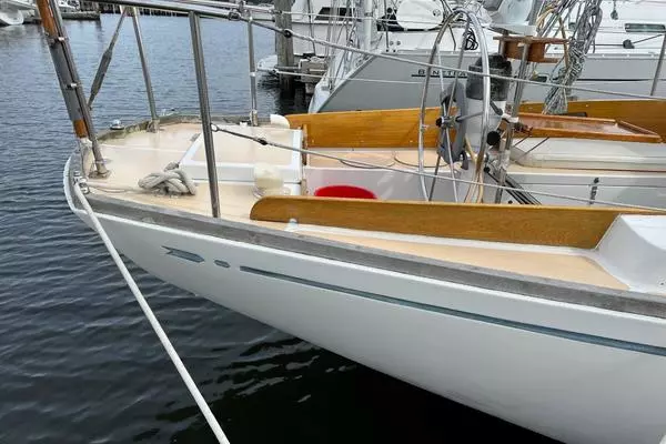 Photo of the 1982 Bristol 40 "Caiden"