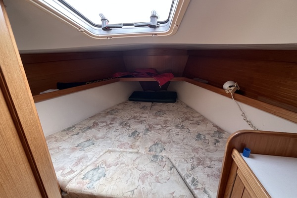 Gypsy Wagon 36ft Catalina Yacht For Sale