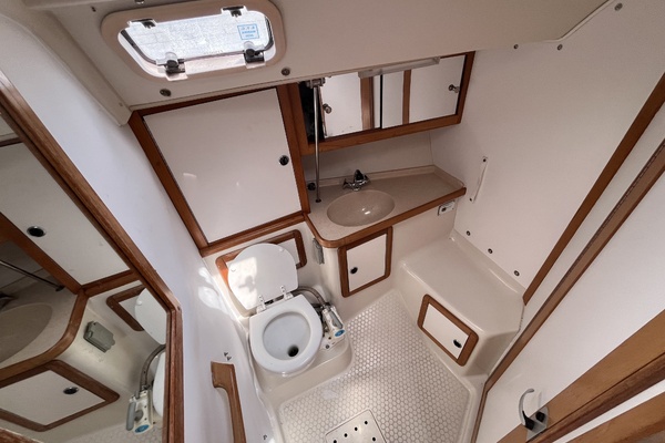 Gypsy Wagon 36ft Catalina Yacht For Sale