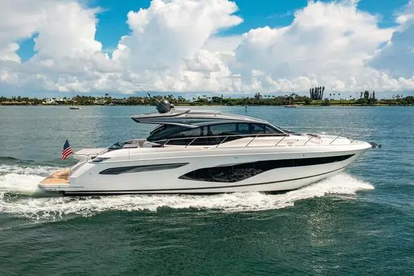 2020 Princess 60