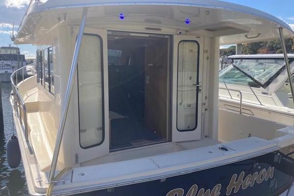 Blue Heron 34ft Mainship Yacht For Sale Blue Heron 34ft Mainship Yacht For Sale