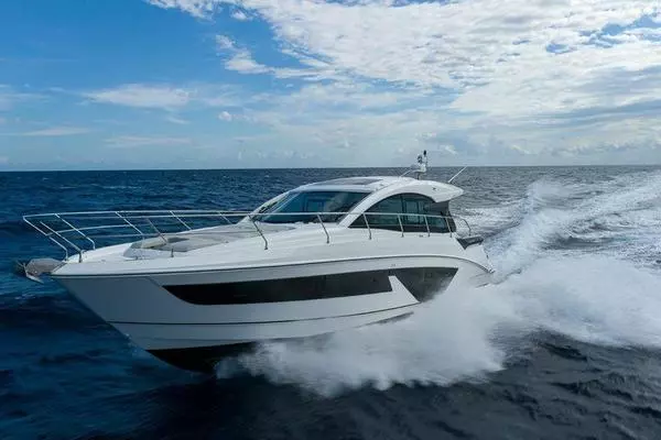 45' Beneteau