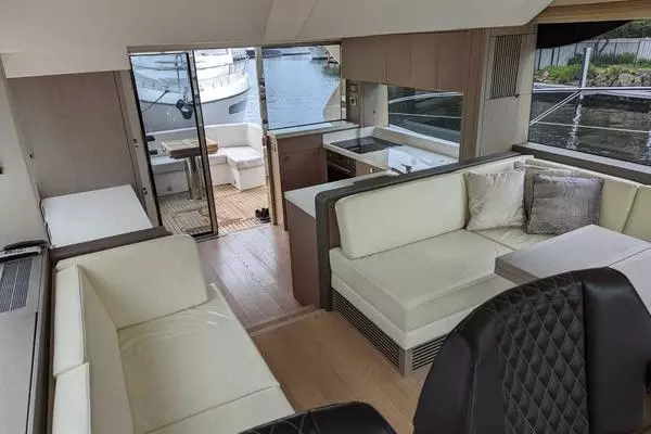 2018 Sunseeker 52