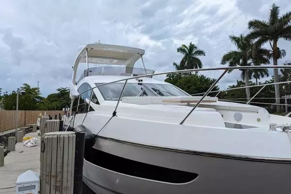 2018 Sunseeker 52