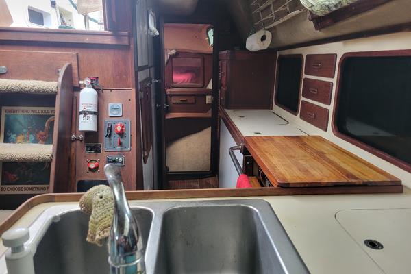 36ft S2 Yacht For Sale