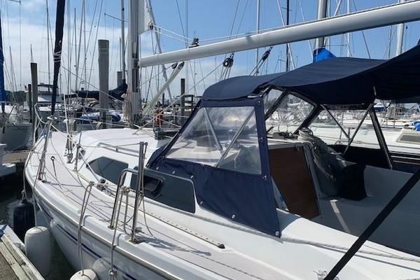 Bon Bini 31ft Catalina Yacht For Sale