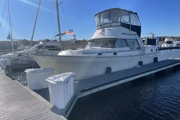 Photo of the 1988 Mainship Nantucket "Sea K Sister"