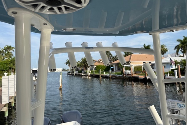 2020 Cobia 30