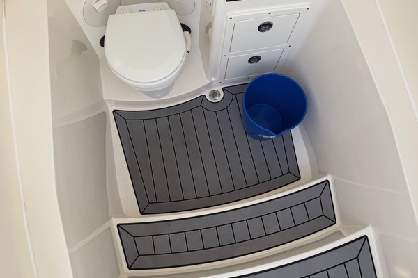 30ft Cobia Yacht For Sale