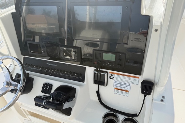 30ft Cobia Yacht For Sale